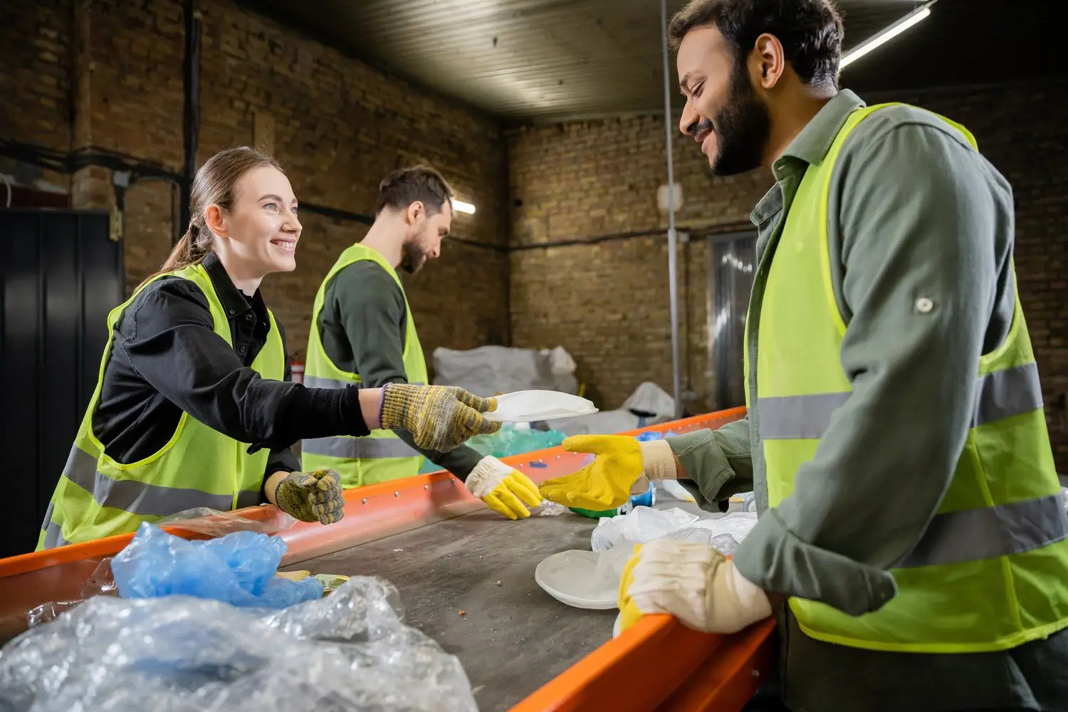 Gospodarka odpadami: Innowacje i zarządzanie recyklingiem