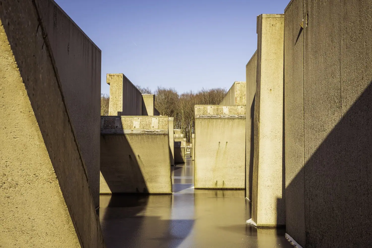 Infrastruktura przeciwpowodziowa: Modernizacja i zarządzanie
