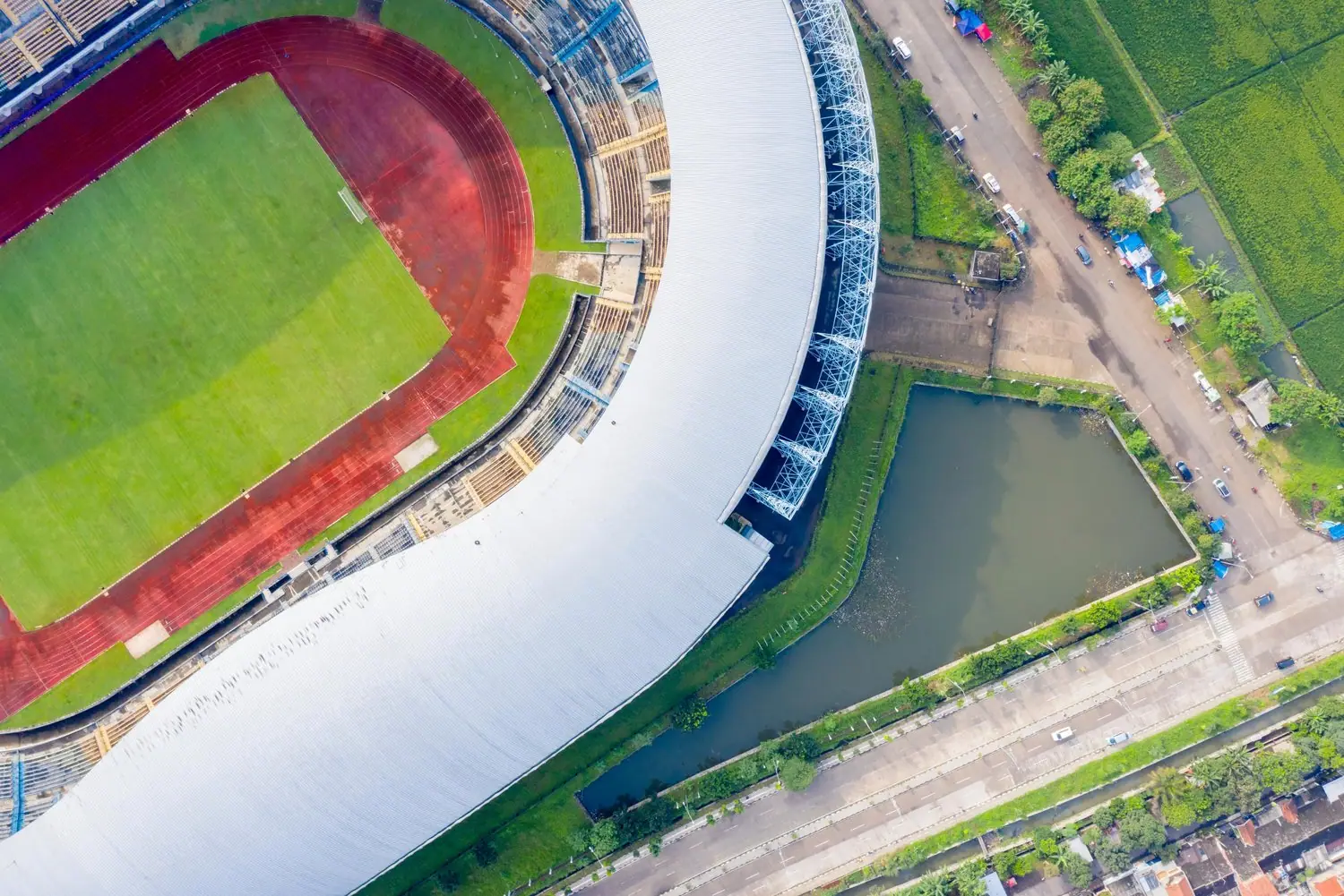 Modernizacja stadionów lekkoatletycznych: Program rozwoju lokalnego